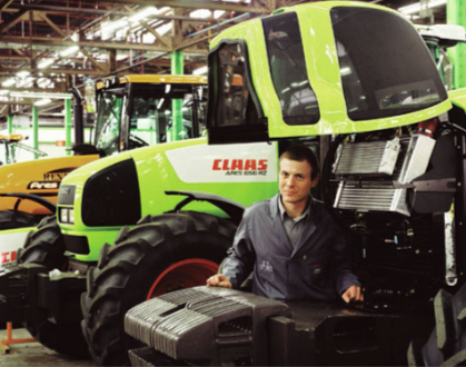Mathias Westerbarkei on the CLAAS production floor